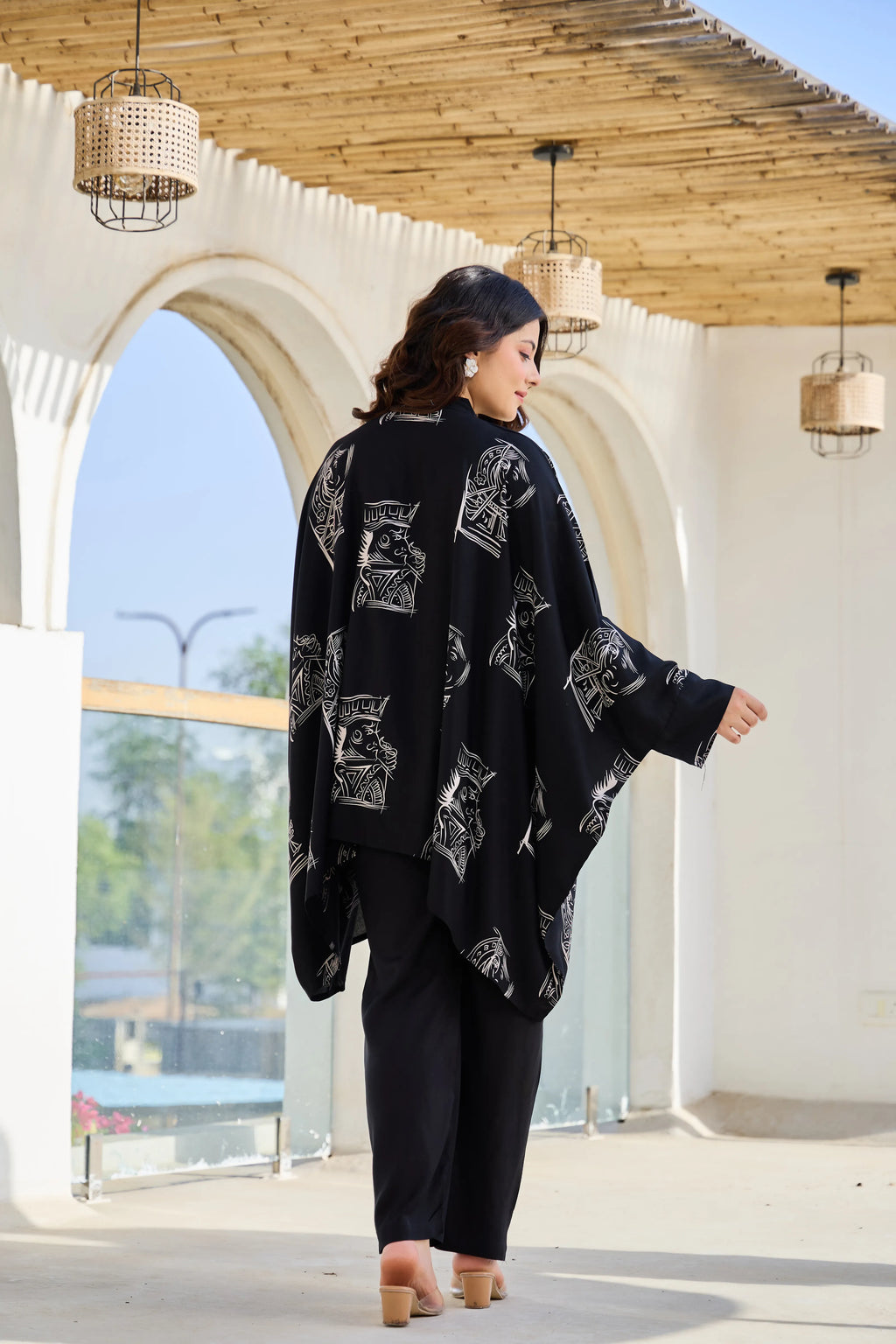Black Base Cream King & Queen Print Kimono Co-ord Set