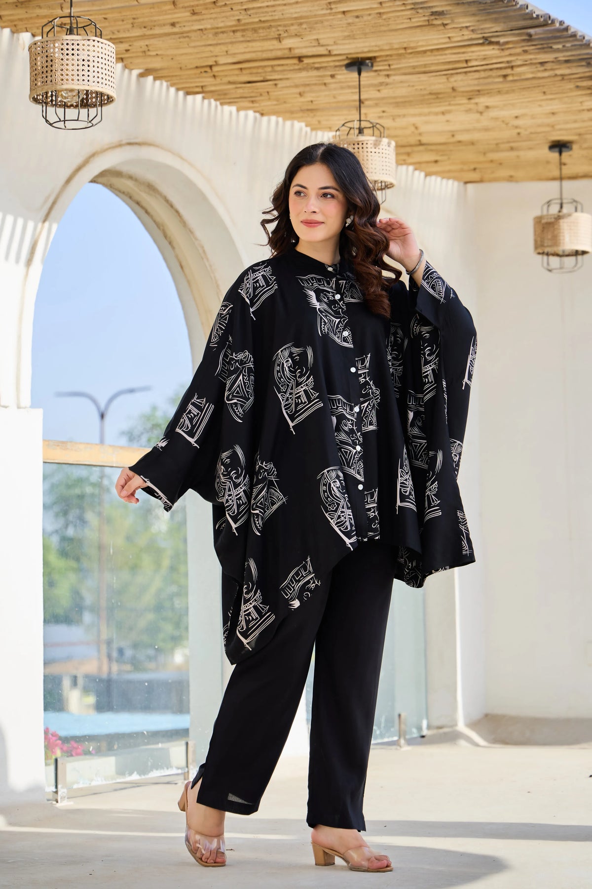 Black Base Cream King & Queen Print Kimono Co-ord Set