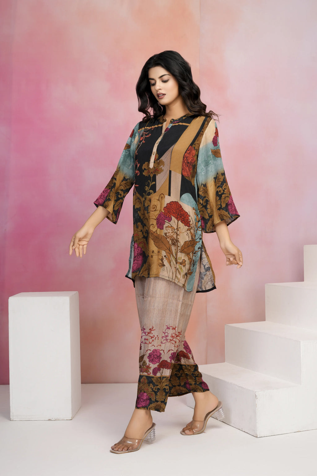 Black Base Multicolor Printed Crepe Kurta Set with Lurex Embroidery