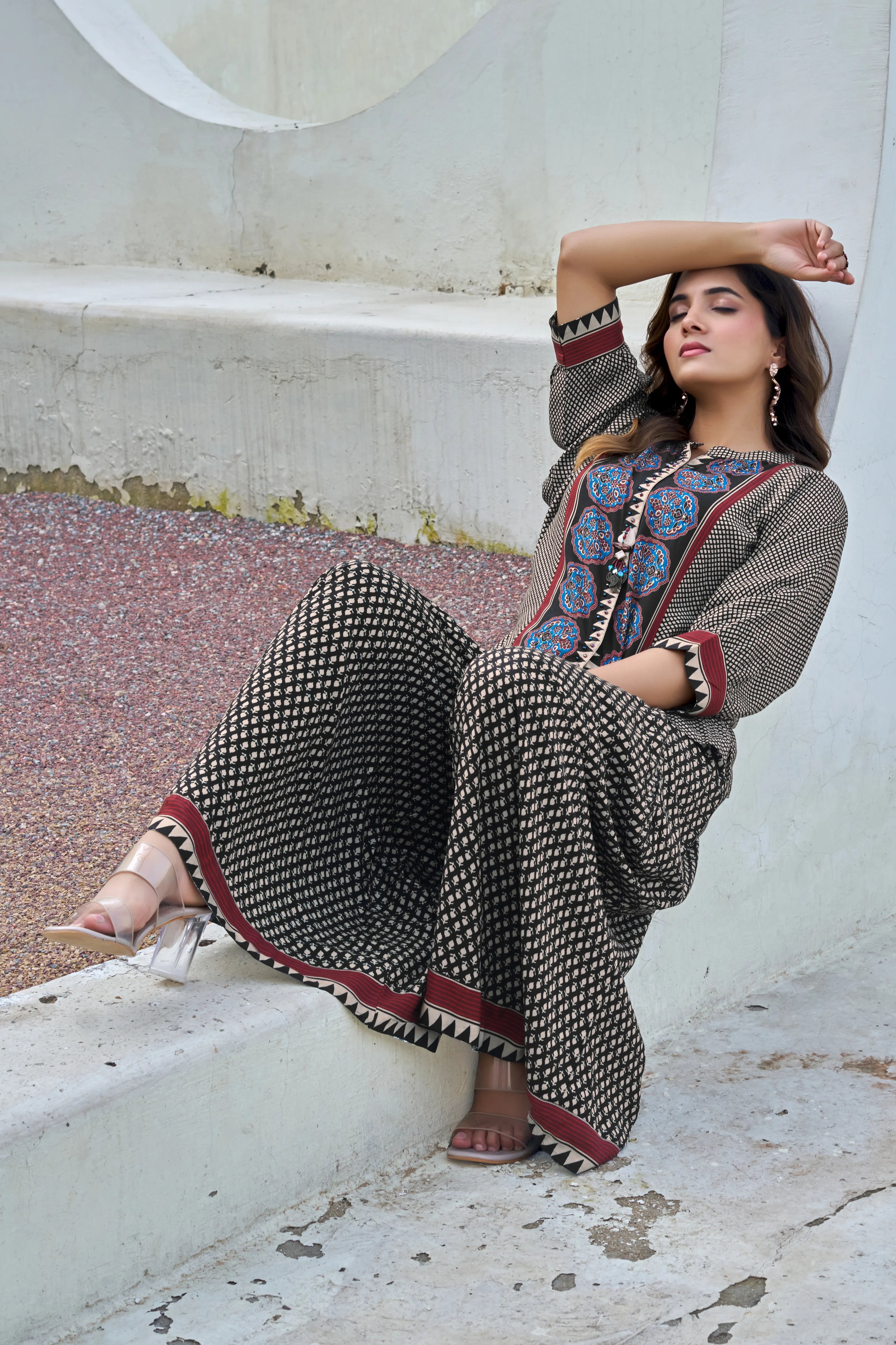 Black & Cream Handblock Buti & Border Print Co-ord Set