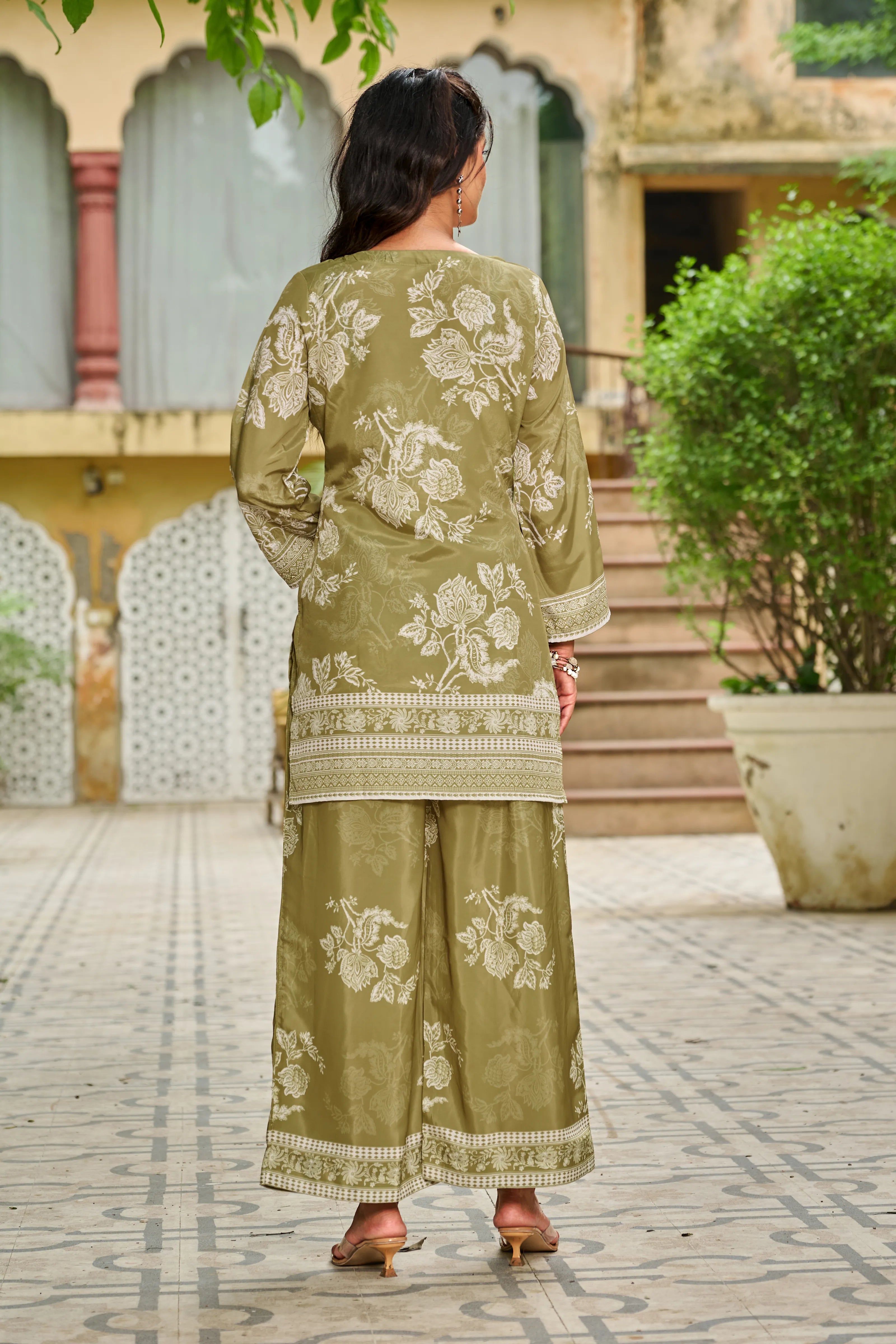 Olive Floral Print Crepe Co-ord Set